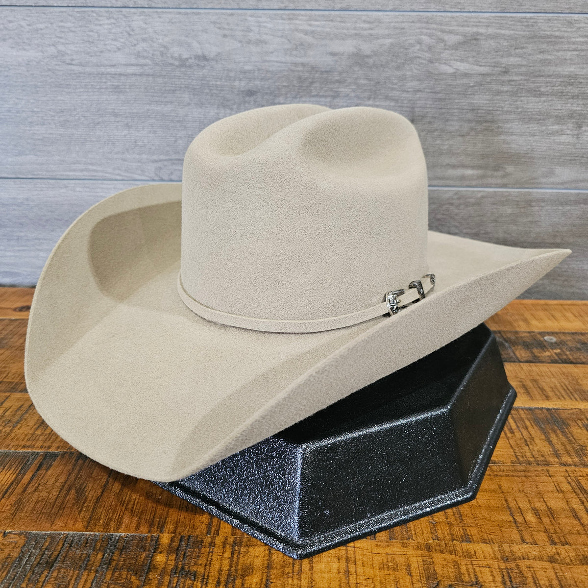 Twister 2X Wool Felt Cowboy Hat (4 1/4” Brim) – Heck Of A Lope