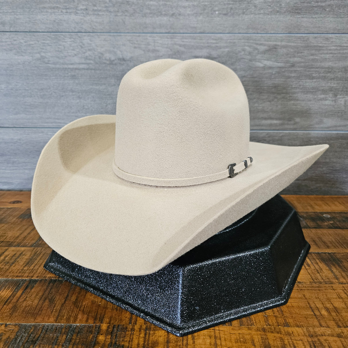 Twister 2X Wool Felt Cowboy Hat (4 1/4” Brim) – Heck Of A Lope